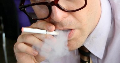 Doubt cast on safety of e-cigarettes